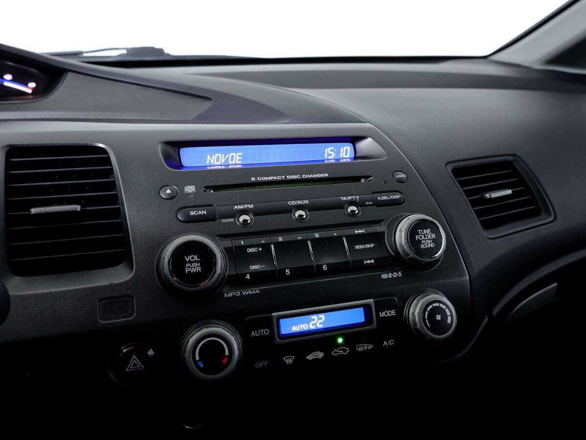 Honda Civic с пробегом — 2008 год. Фото: #13