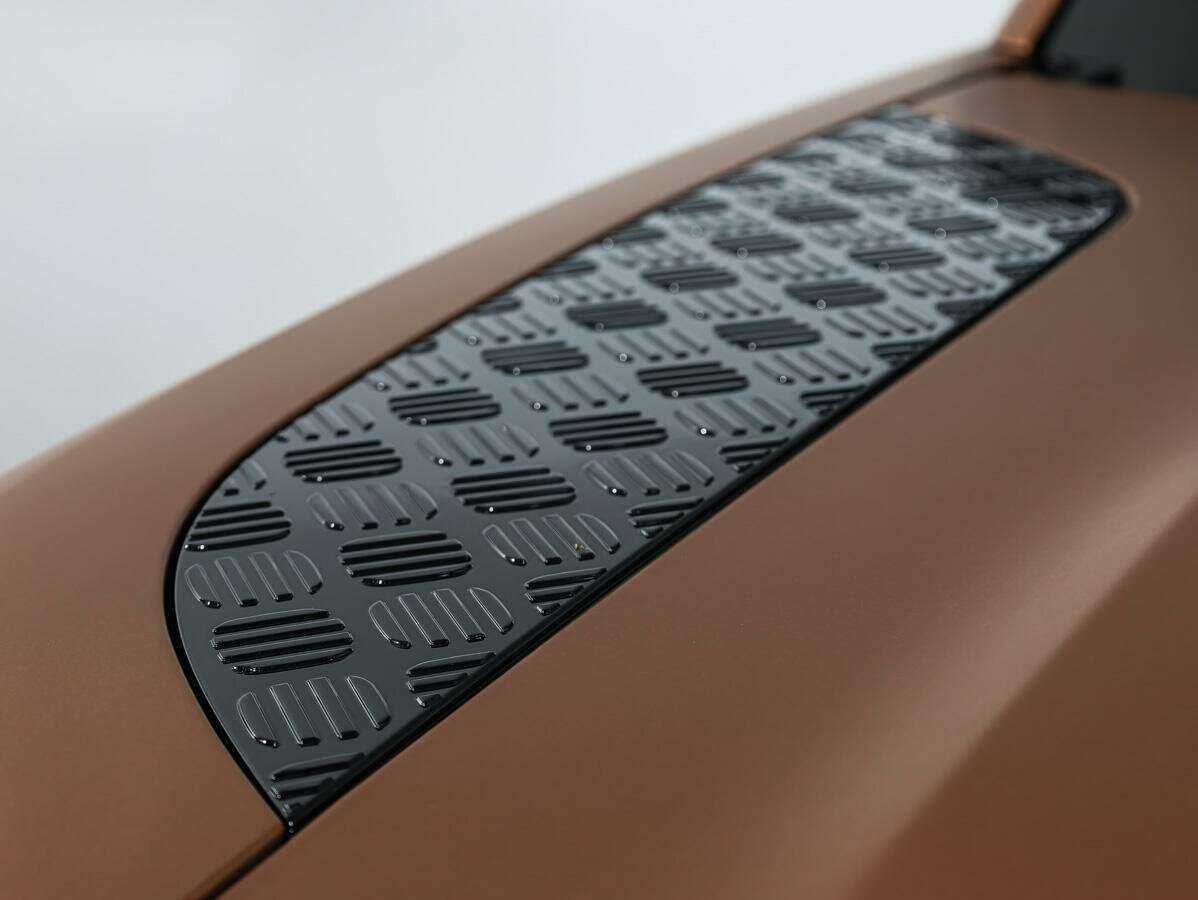 Land Rover Defender с пробегом — 2021 год. Фото: #7