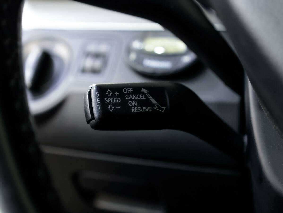 Volkswagen Passat с пробегом — 2007 год. Фото: #16