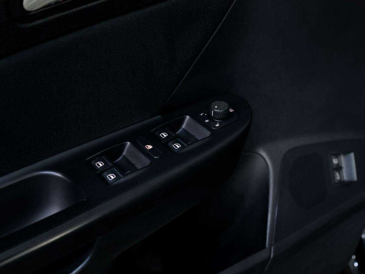 Volkswagen Passat с пробегом — 2007 год. Фото: #18