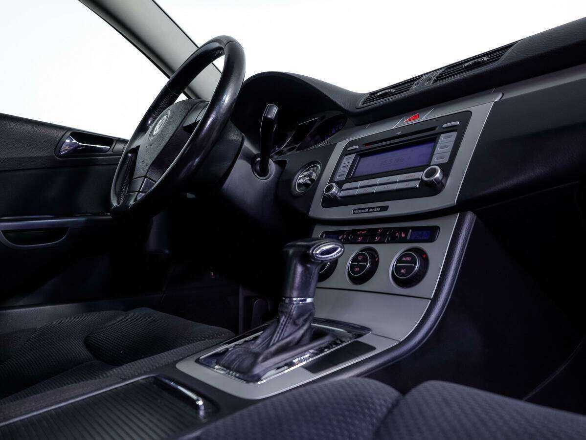 Volkswagen Passat с пробегом — 2007 год. Фото: #19