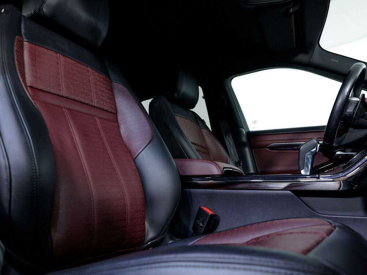 Land Rover Range Rover Evoque с пробегом — 2019 год. Фото: #11