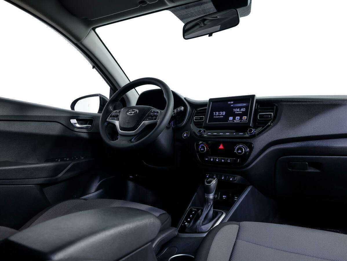 Hyundai Solaris с пробегом — 2020 год. Фото: #7