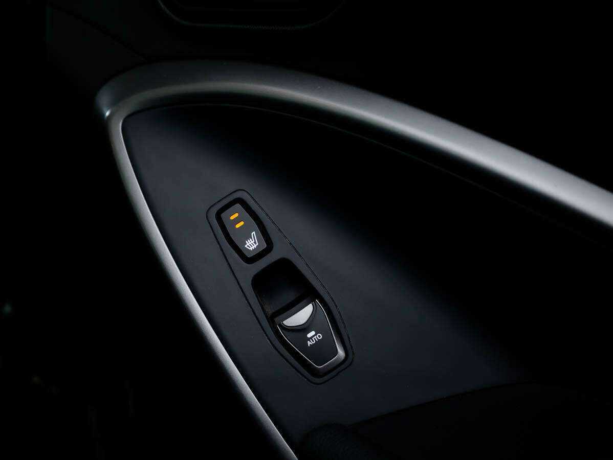 Hyundai Santa Fe с пробегом — 2013 год. Фото: #12