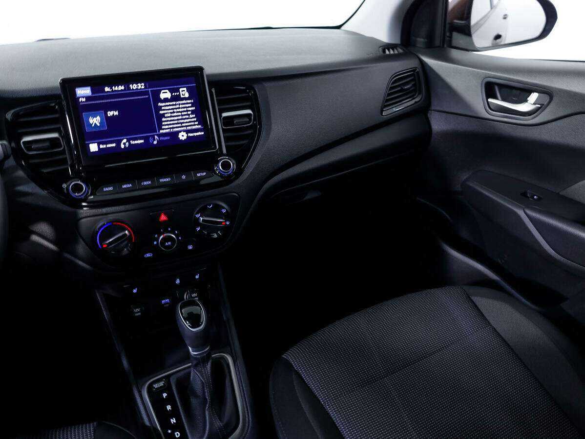 Hyundai Solaris с пробегом — 2021 год. Фото: #13