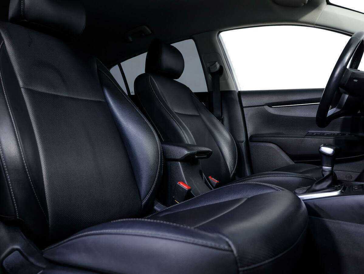 Kia Rio с пробегом — 2018 год. Фото: #11