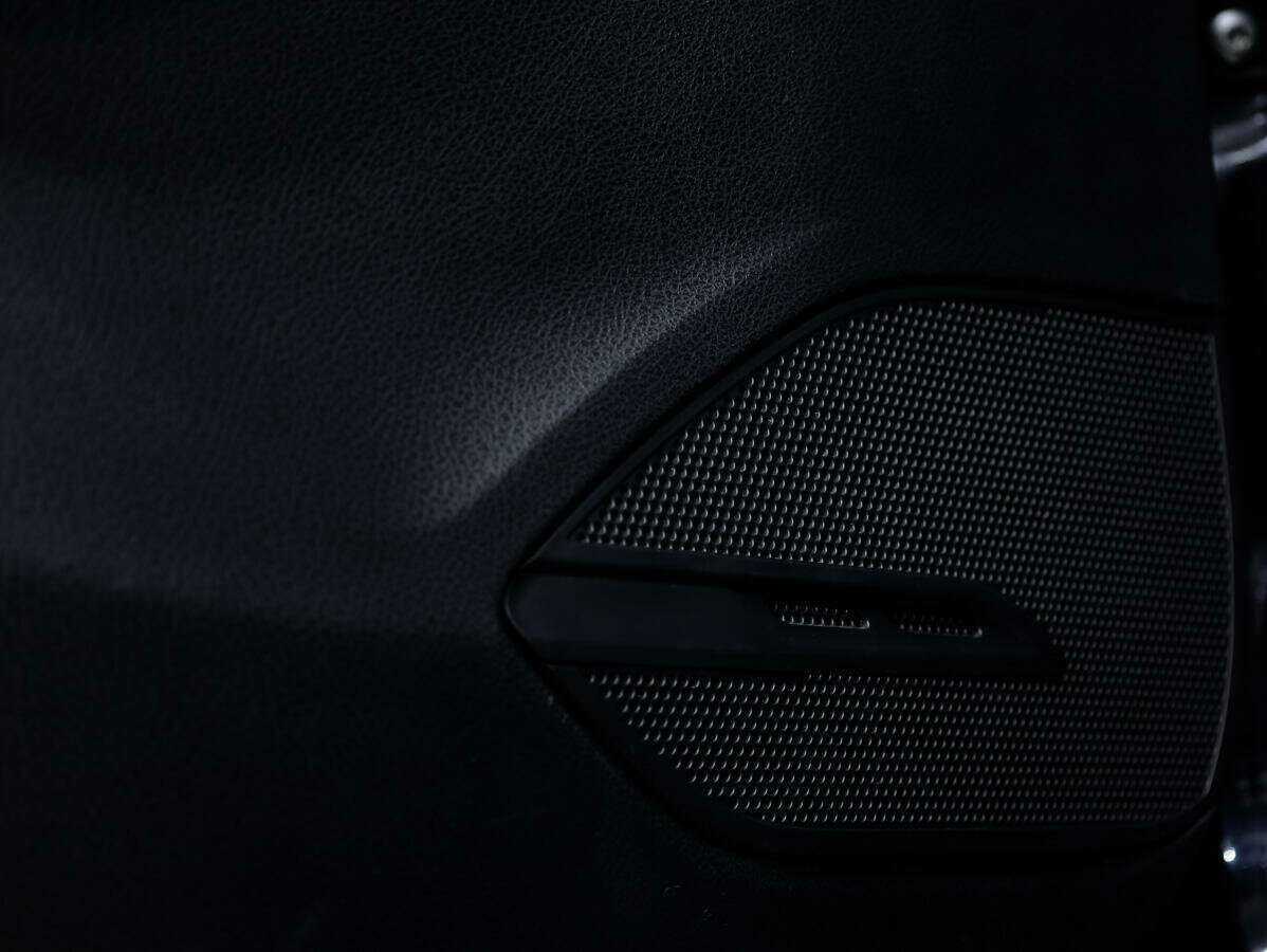 Lada (ВАЗ) Vesta с пробегом — 2019 год. Фото: #17