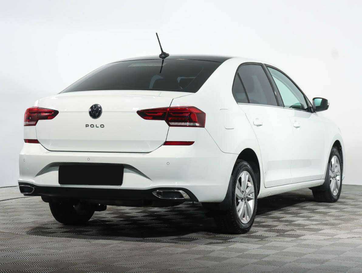 Volkswagen Polo с пробегом — 2021 год. Фото: #1