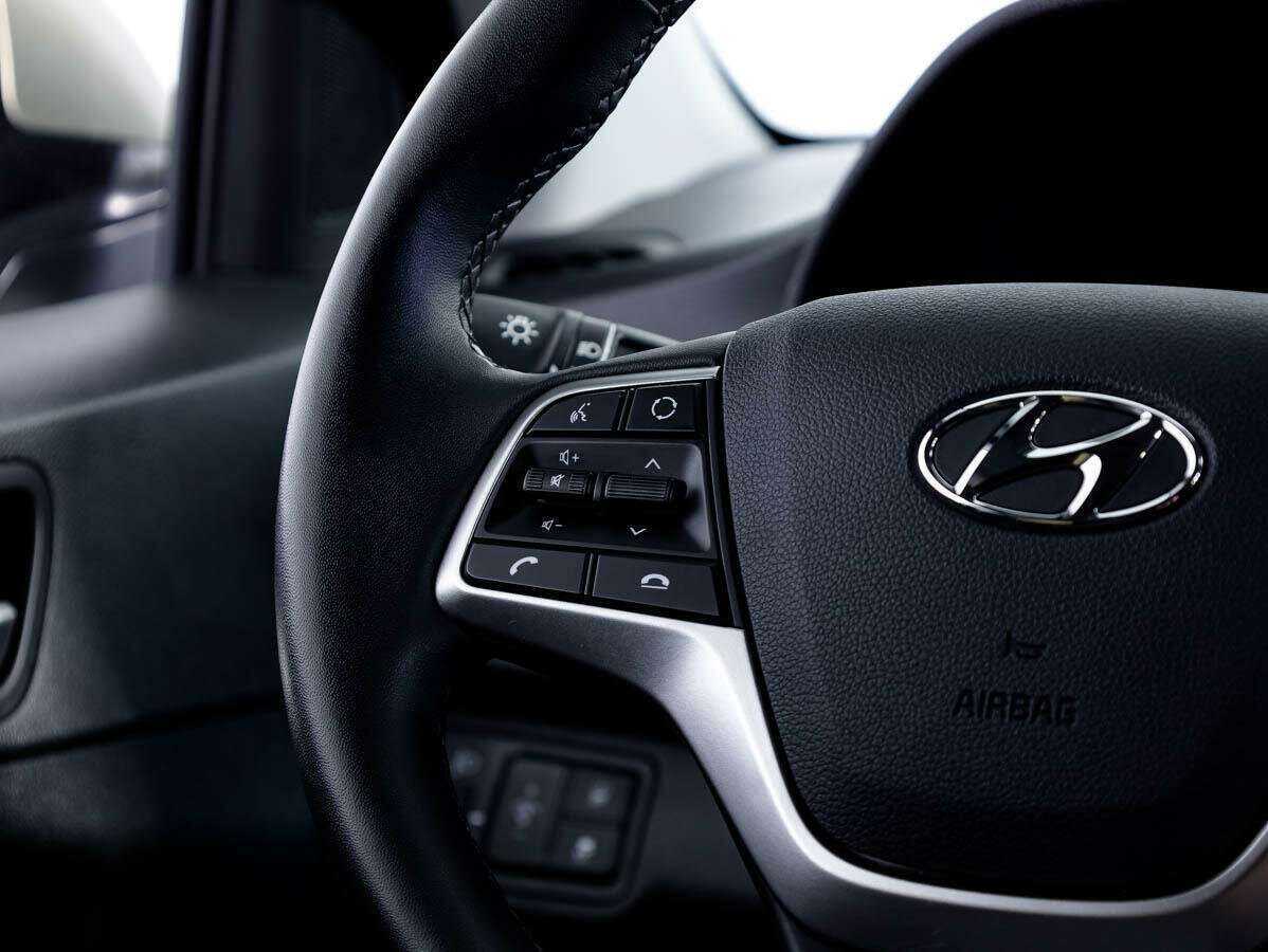 Hyundai Solaris с пробегом — 2020 год. Фото: #18