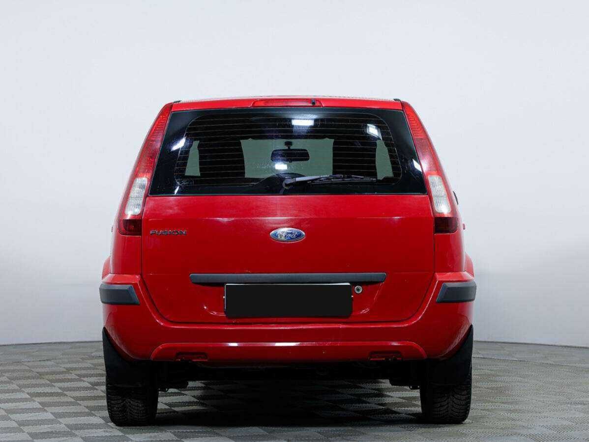 Ford Fusion с пробегом — 2006 год. Фото: #5