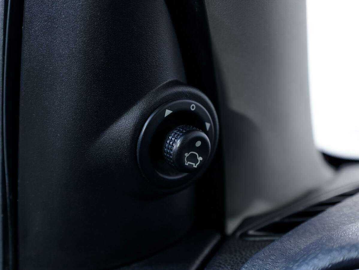 Ford Fusion с пробегом — 2006 год. Фото: #18