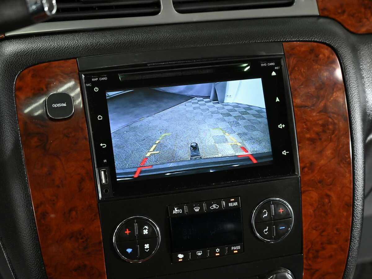 Chevrolet Tahoe с пробегом — 2012 год. Фото: #6