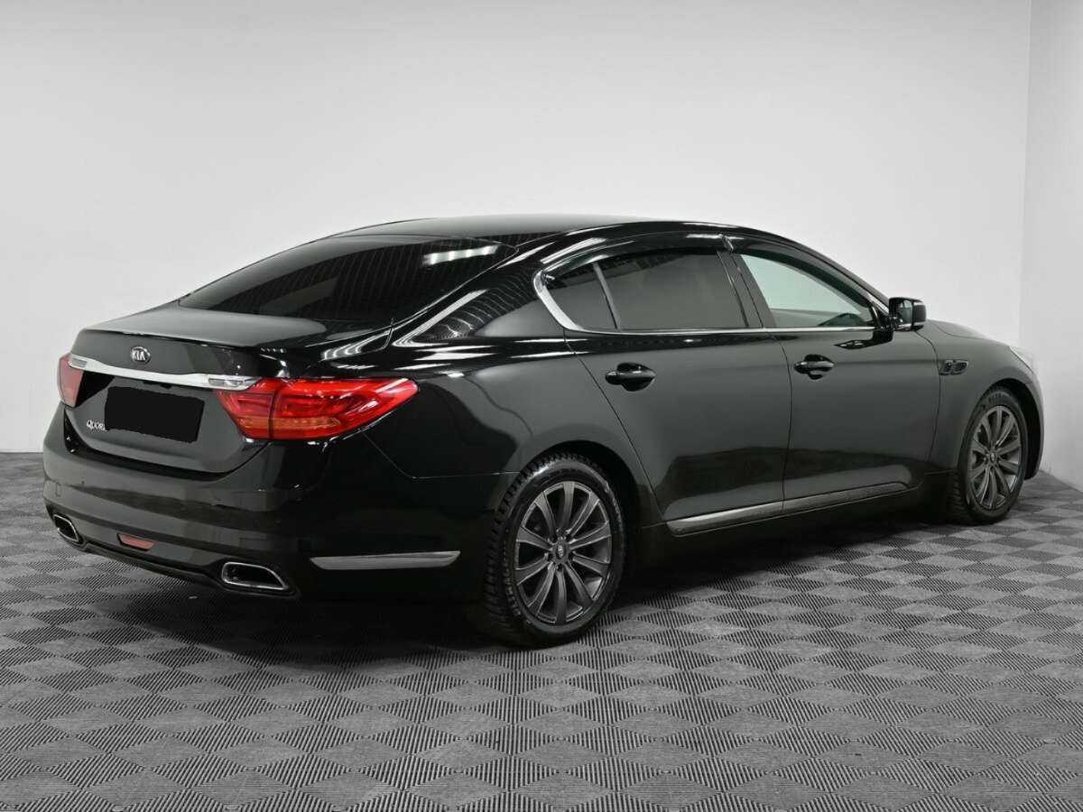 Kia Quoris с пробегом — 2013 год. Фото: #1