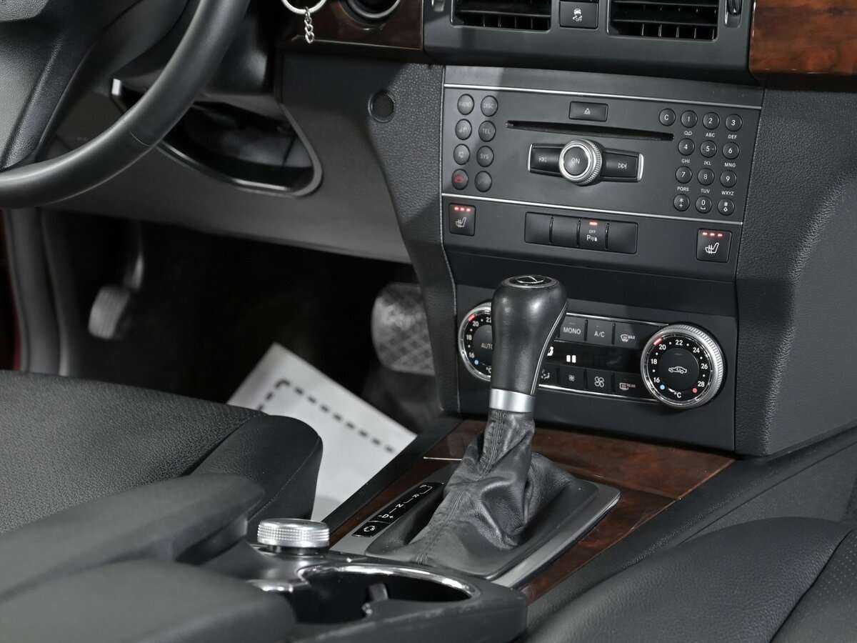 Mercedes-Benz GLK-Класс с пробегом — 2010 год. Фото: #12