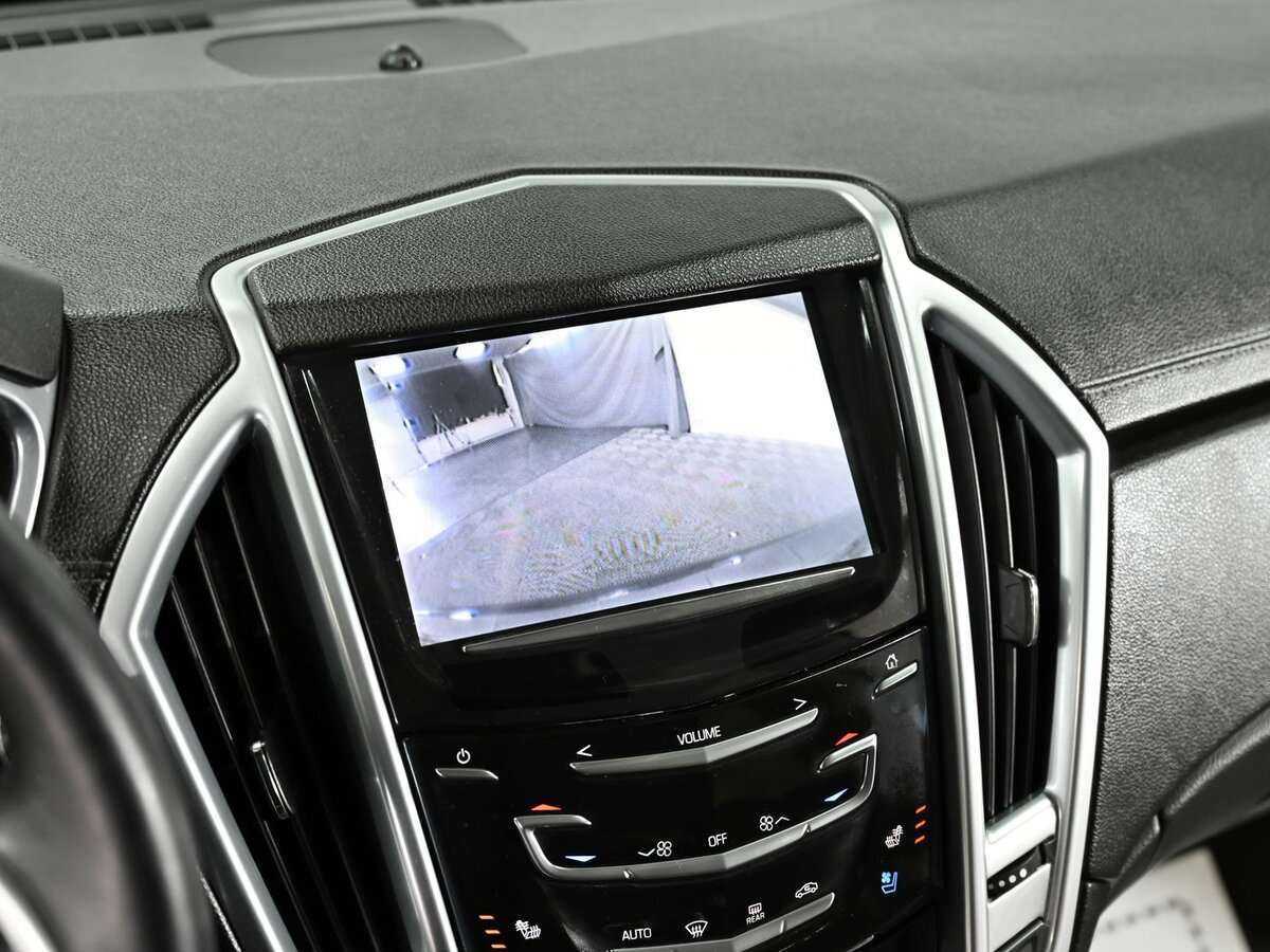 Cadillac SRX с пробегом — 2013 год. Фото: #7