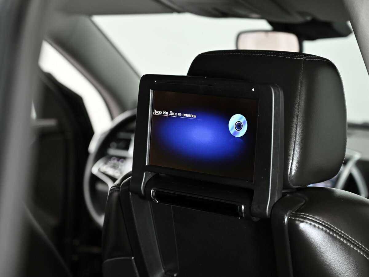 Cadillac SRX с пробегом — 2013 год. Фото: #13