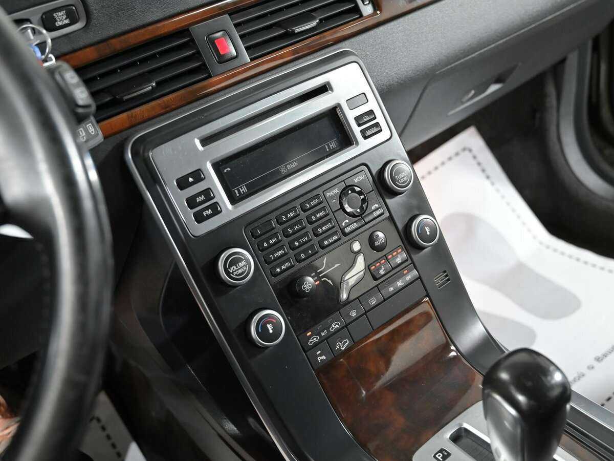 Volvo XC70 с пробегом — 2010 год. Фото: #6