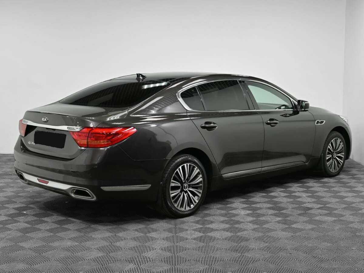 Kia Quoris с пробегом — 2014 год. Фото: #1