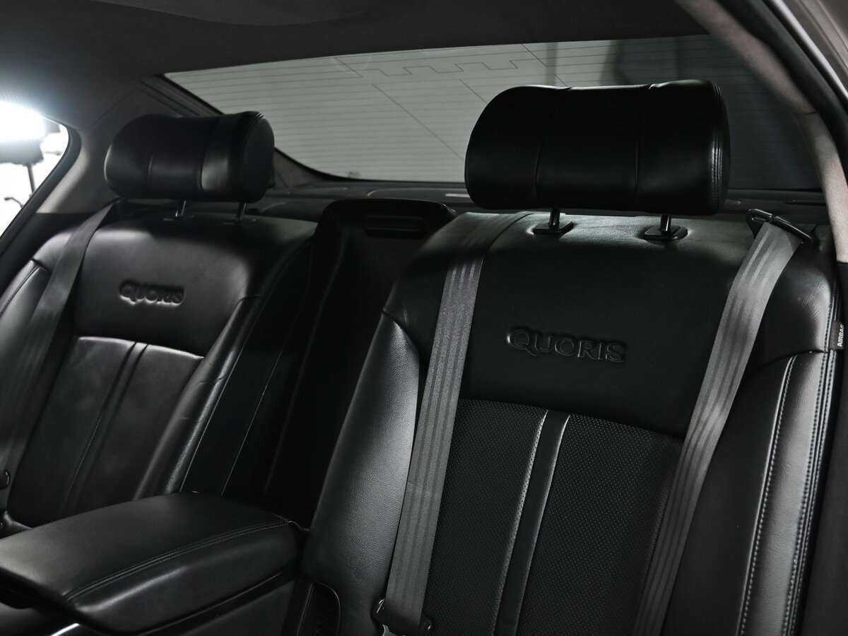 Kia Quoris с пробегом — 2014 год. Фото: #18