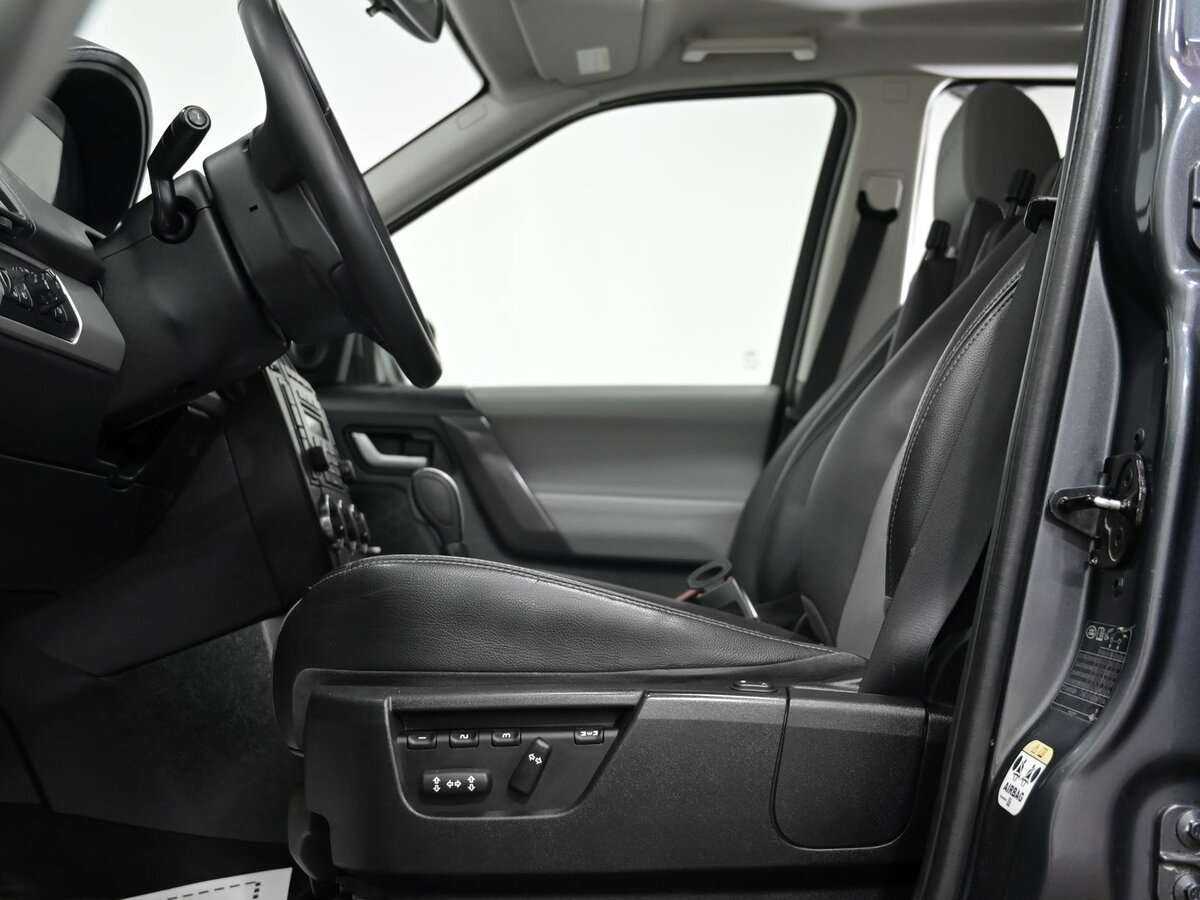 Land Rover Freelander с пробегом — 2010 год. Фото: #8
