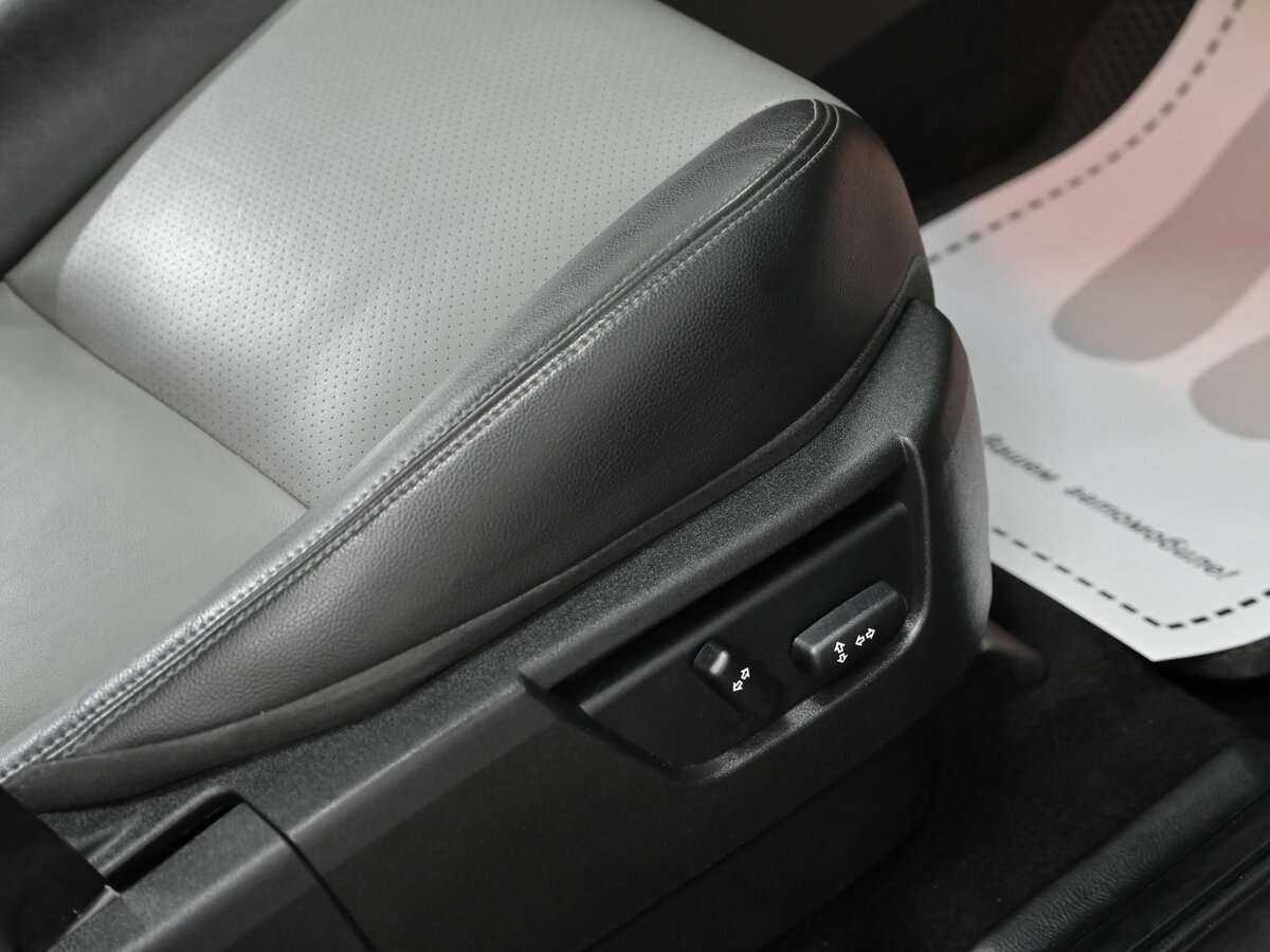 Land Rover Freelander с пробегом — 2010 год. Фото: #9