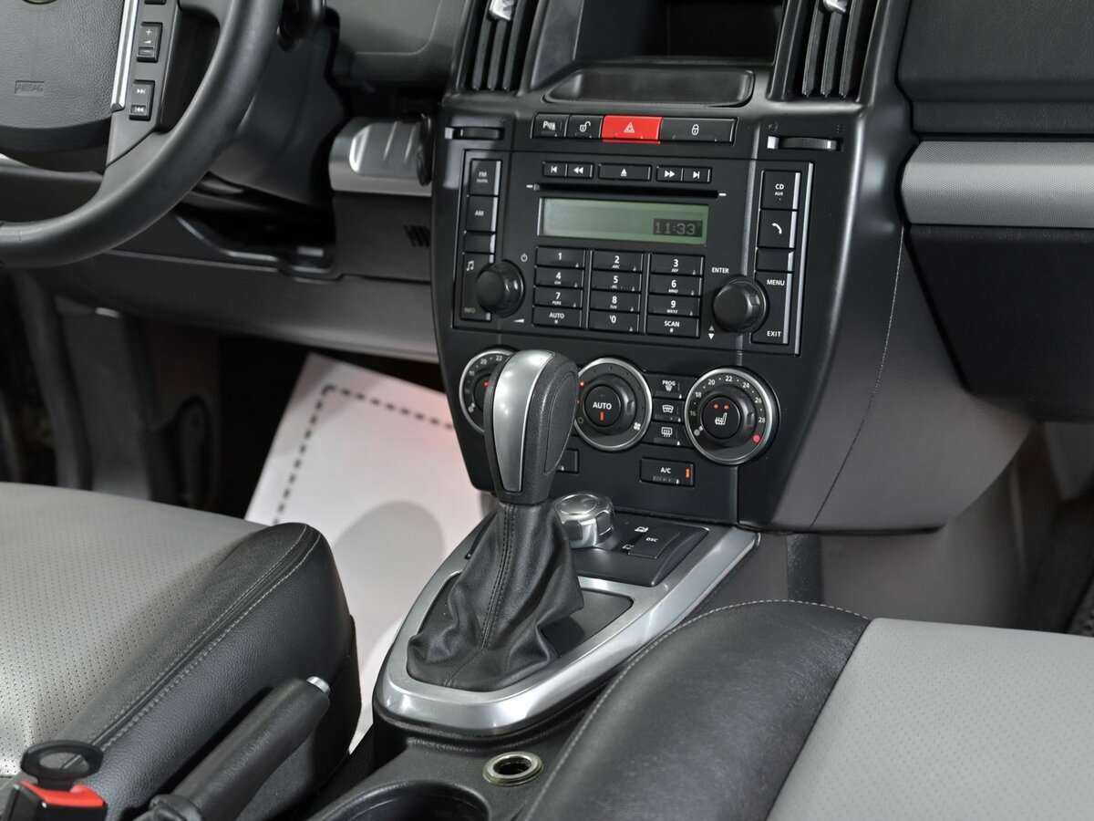 Land Rover Freelander с пробегом — 2010 год. Фото: #10