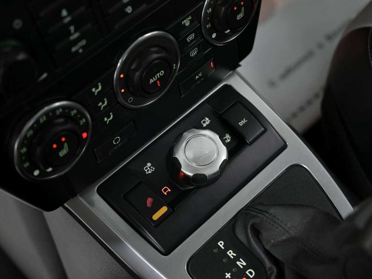 Land Rover Freelander с пробегом — 2010 год. Фото: #12