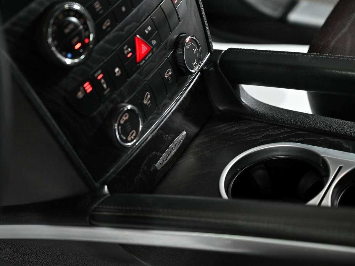 Mercedes-Benz GL-Класс с пробегом — 2012 год. Фото: #14