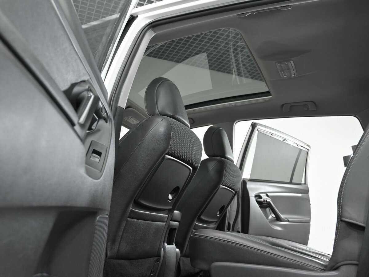 Toyota Verso с пробегом — 2015 год. Фото: #6