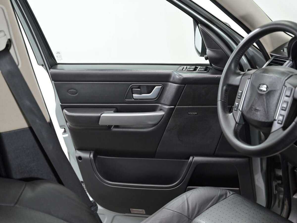 Land Rover Range Rover Sport с пробегом — 2005 год. Фото: #9