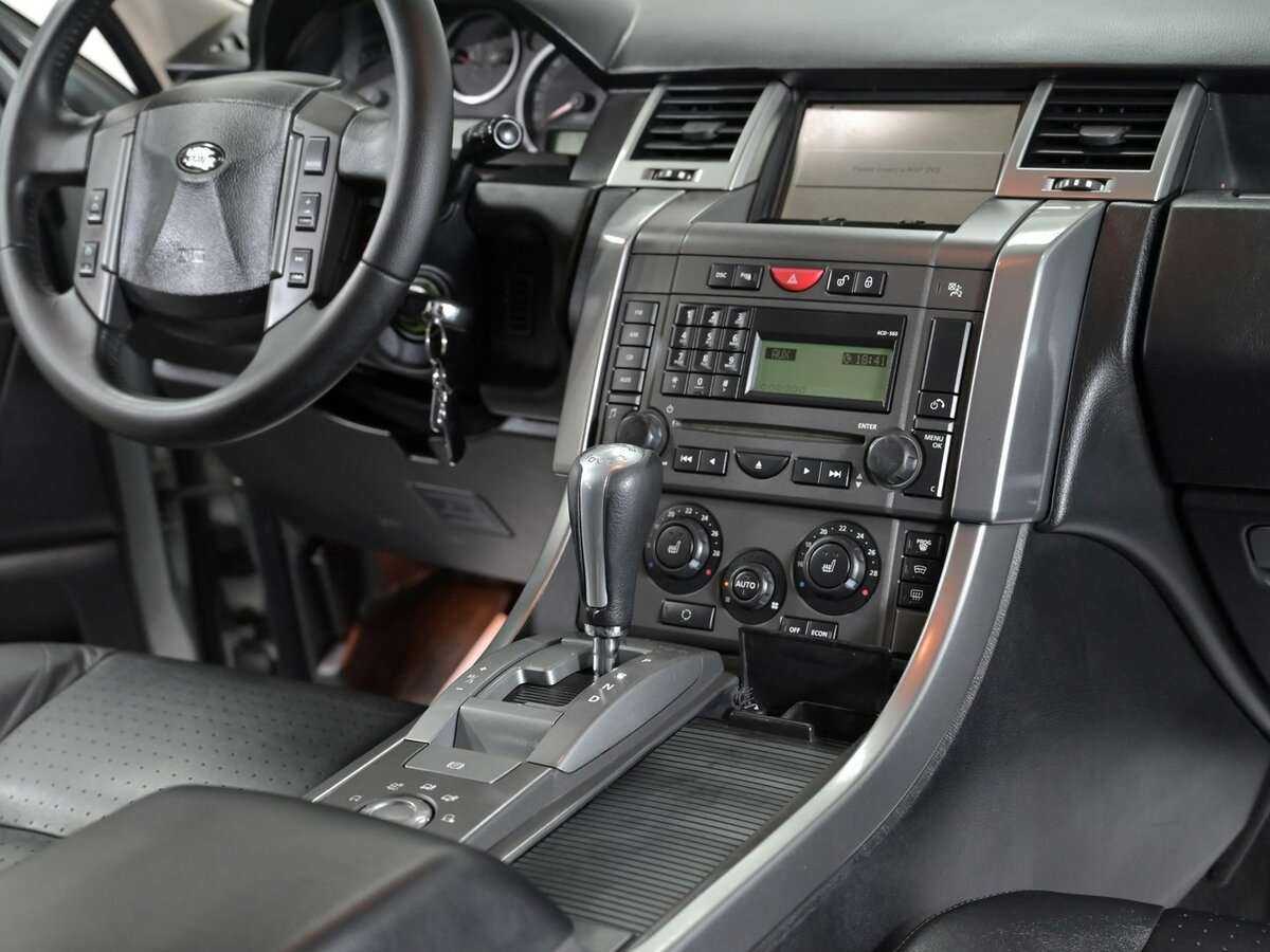 Land Rover Range Rover Sport с пробегом — 2005 год. Фото: #11