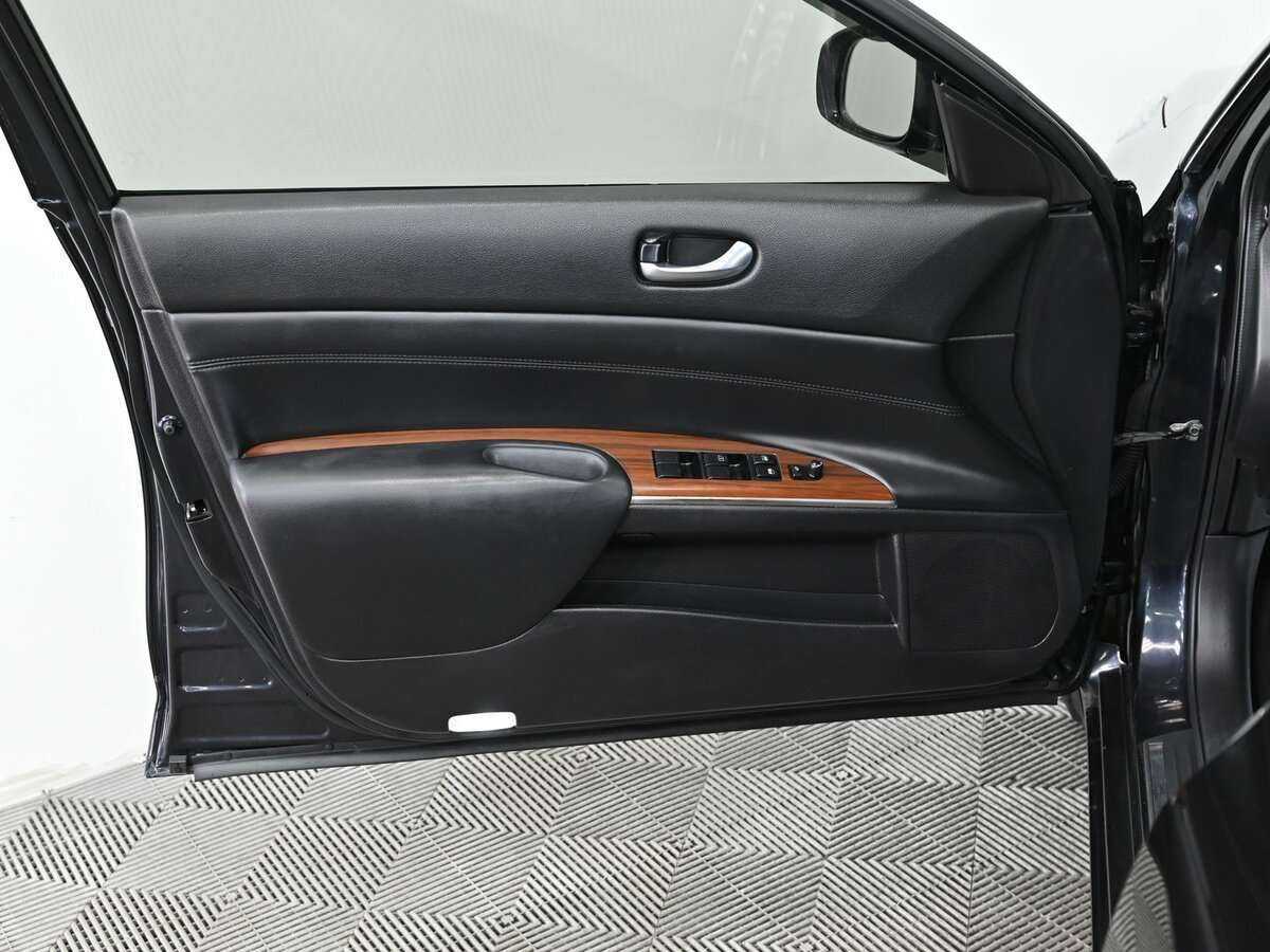 Nissan Teana с пробегом — 2008 год. Фото: #11