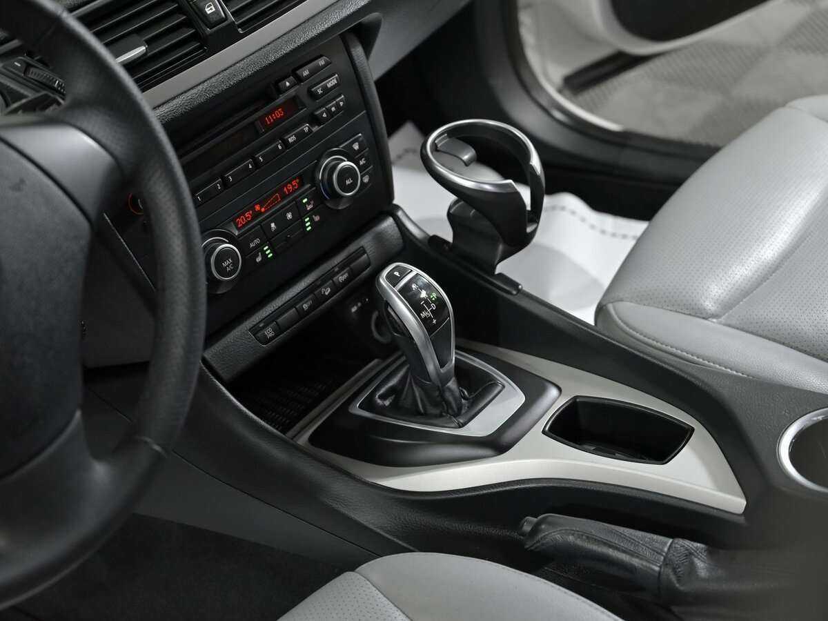 BMW X1 с пробегом — 2012 год. Фото: #10