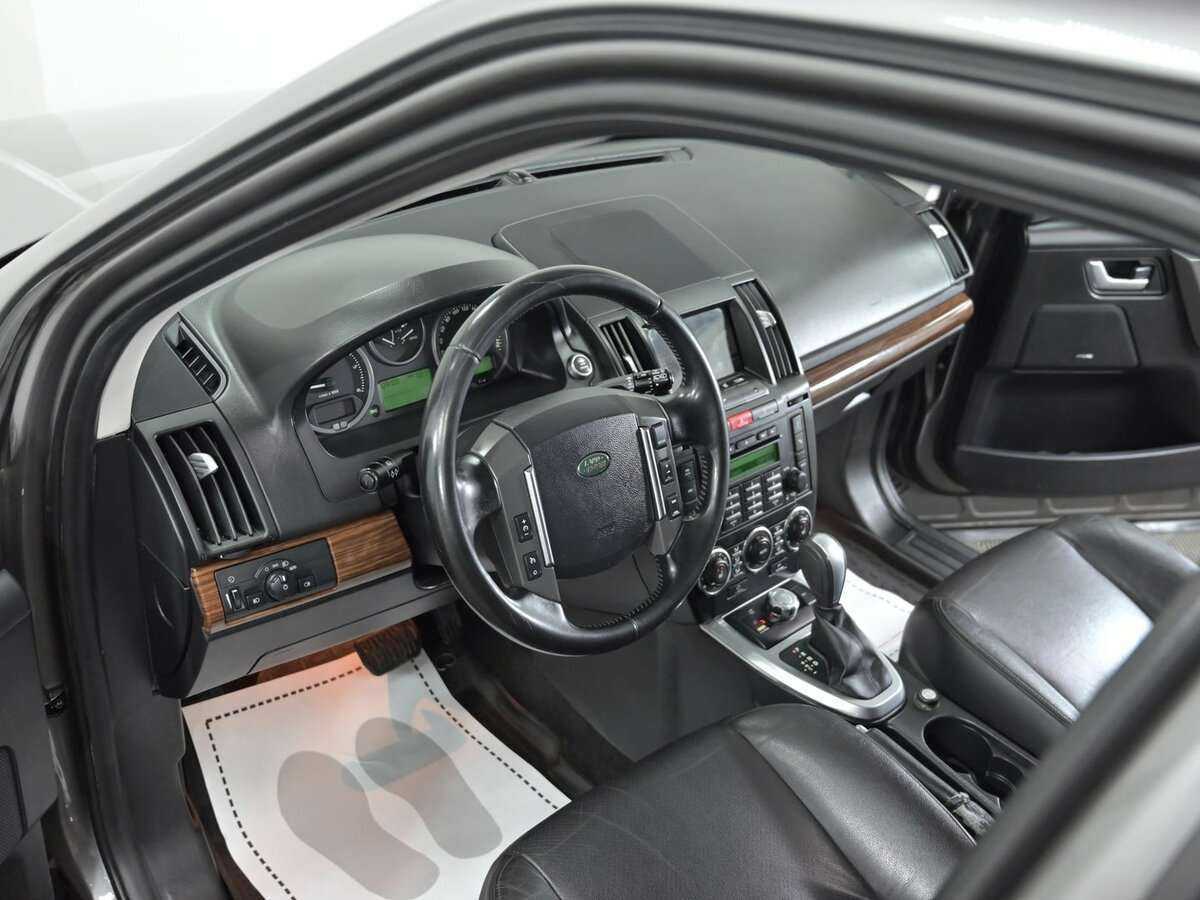 Land Rover Freelander с пробегом — 2010 год. Фото: #6