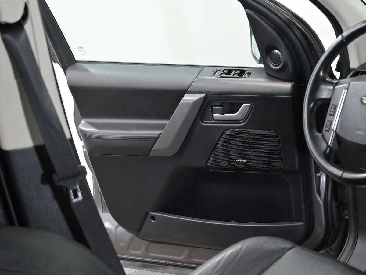 Land Rover Freelander с пробегом — 2010 год. Фото: #7