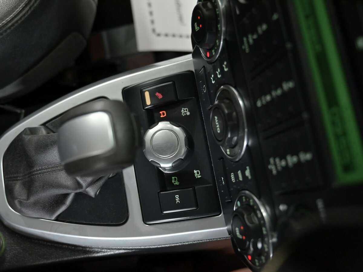 Land Rover Freelander с пробегом — 2010 год. Фото: #11