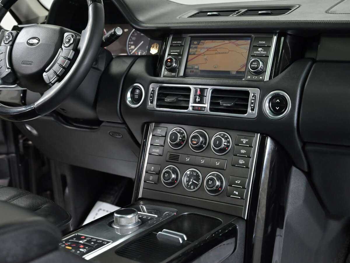 Land Rover Range Rover с пробегом — 2011 год. Фото: #19