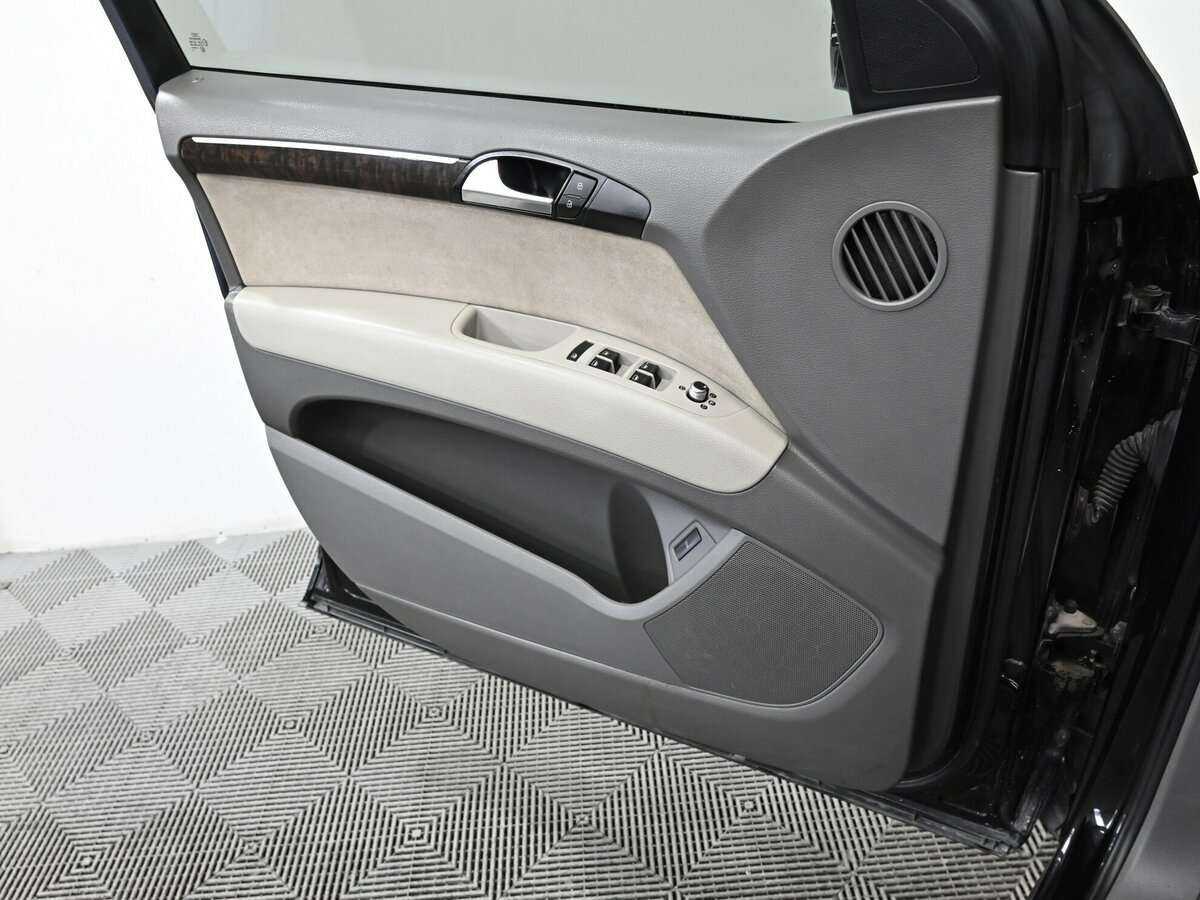 Audi Q7 с пробегом — 2010 год. Фото: #5