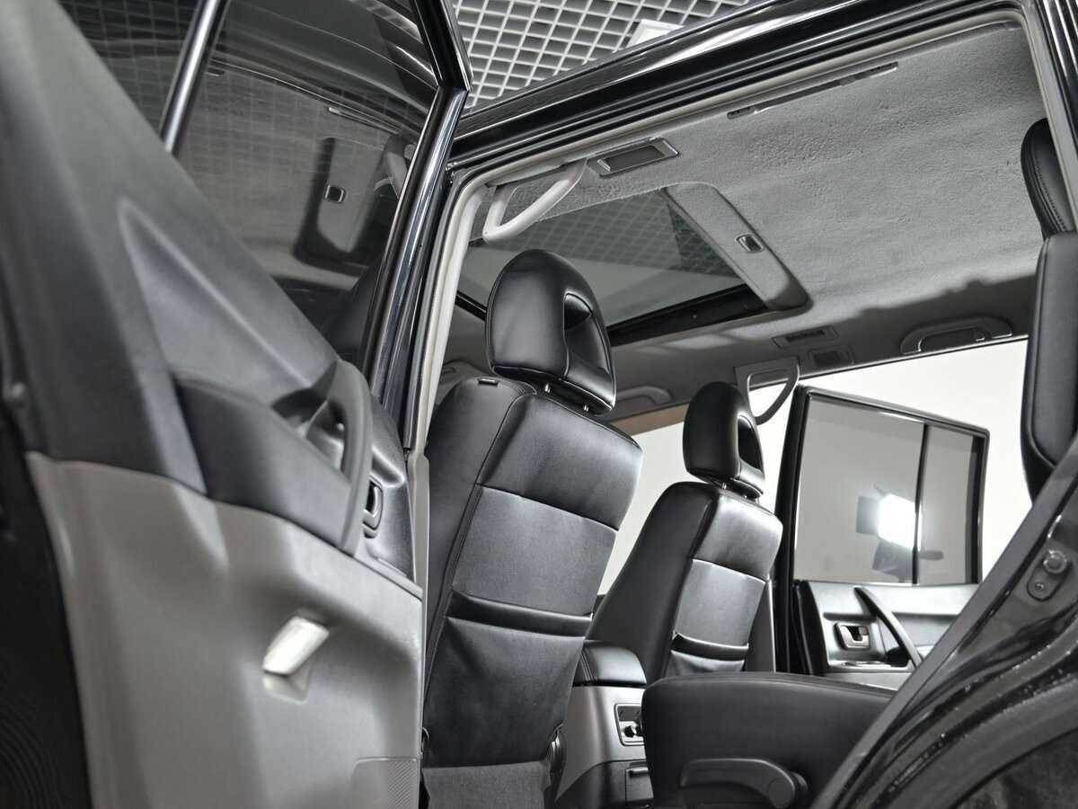 Mitsubishi Pajero с пробегом — 2005 год. Фото: #6