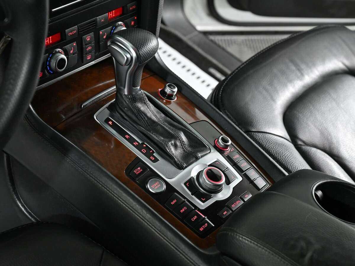 Audi Q7 с пробегом — 2010 год. Фото: #8