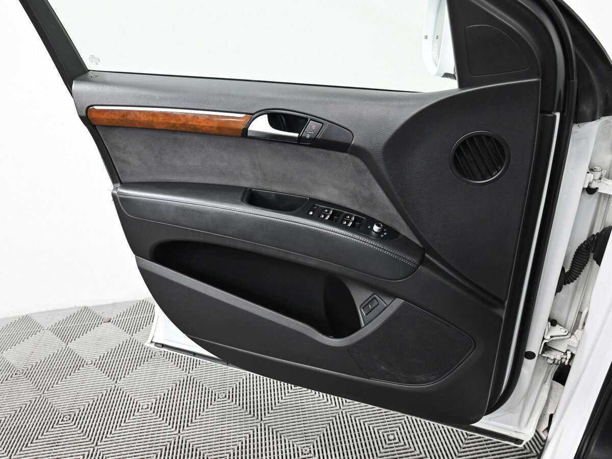 Audi Q7 с пробегом — 2010 год. Фото: #13