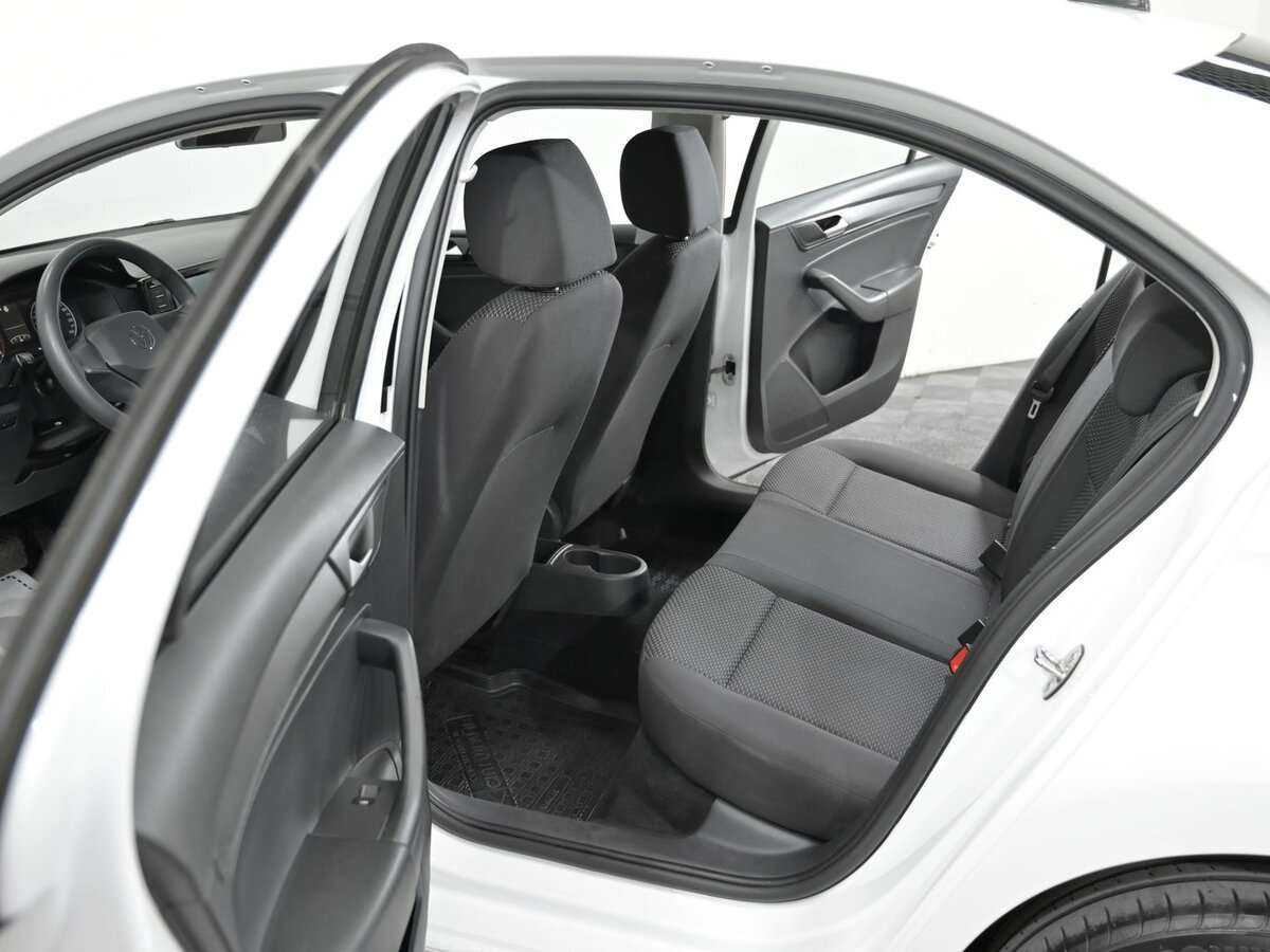 Volkswagen Polo с пробегом — 2020 год. Фото: #5