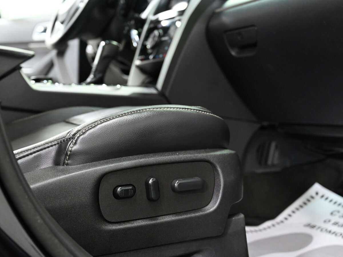 Ford Explorer с пробегом — 2015 год. Фото: #14