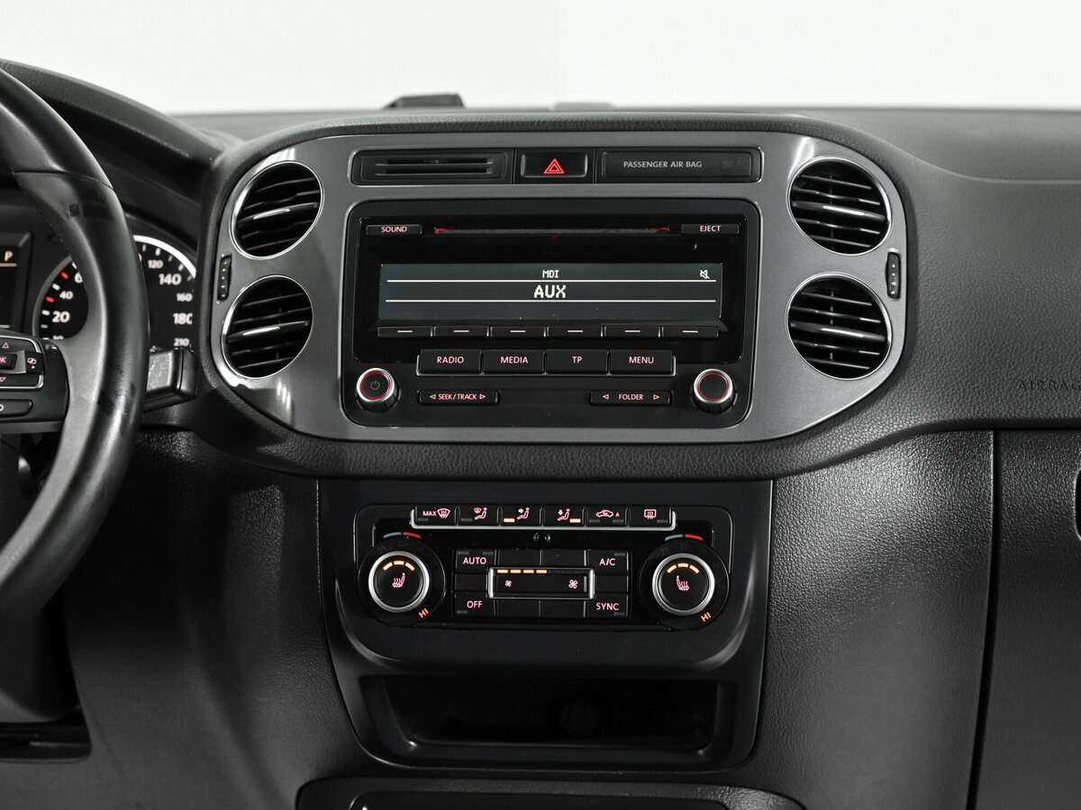 Volkswagen Tiguan с пробегом — 2013 год. Фото: #8