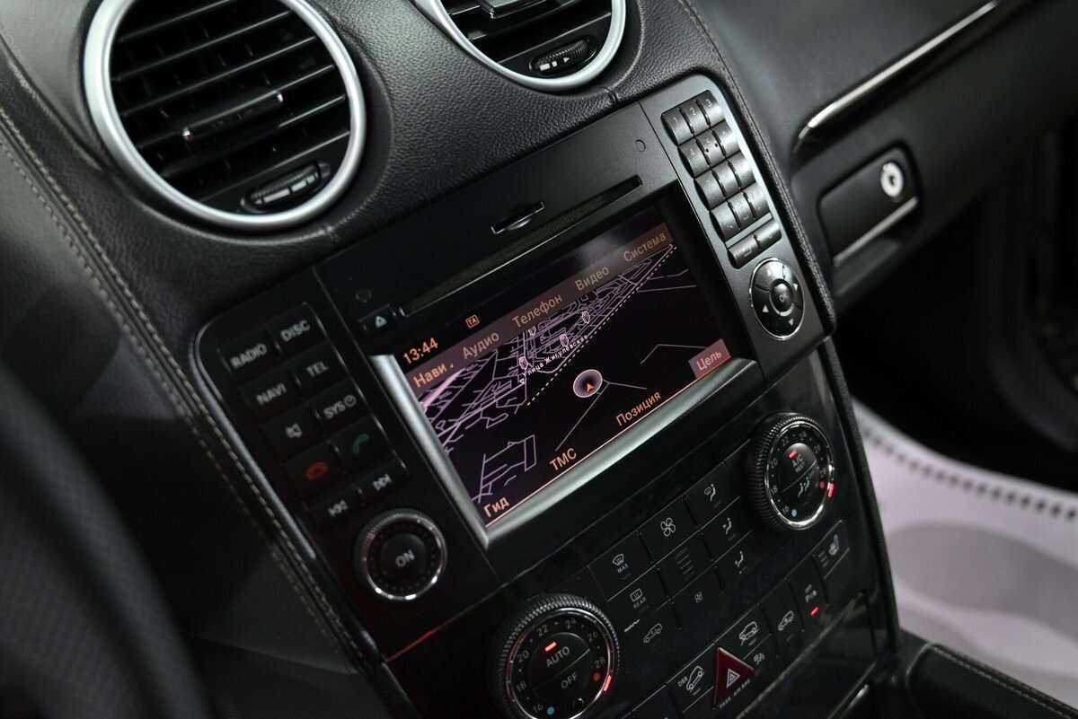 Mercedes-Benz M-Класс с пробегом — 2011 год. Фото: #9