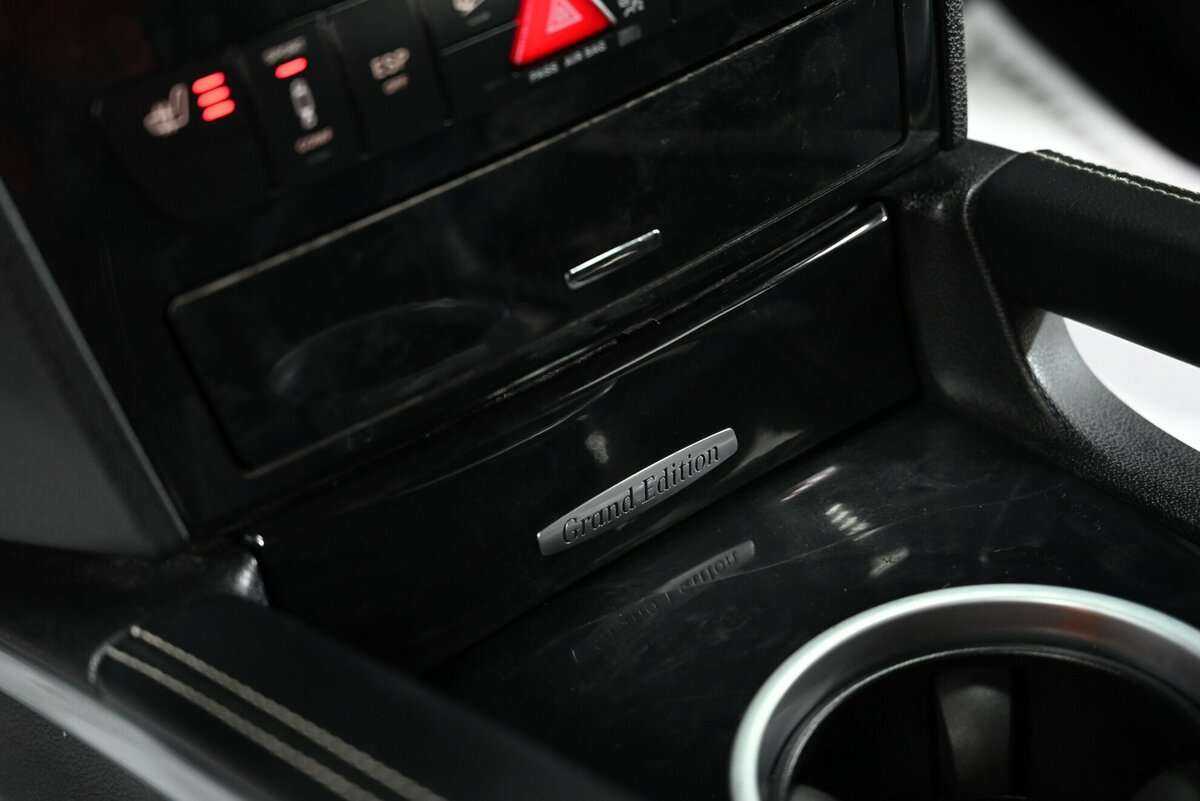 Mercedes-Benz M-Класс с пробегом — 2011 год. Фото: #10