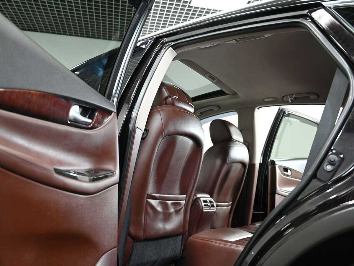 Infiniti EX с пробегом — 2013 год. Фото: #7