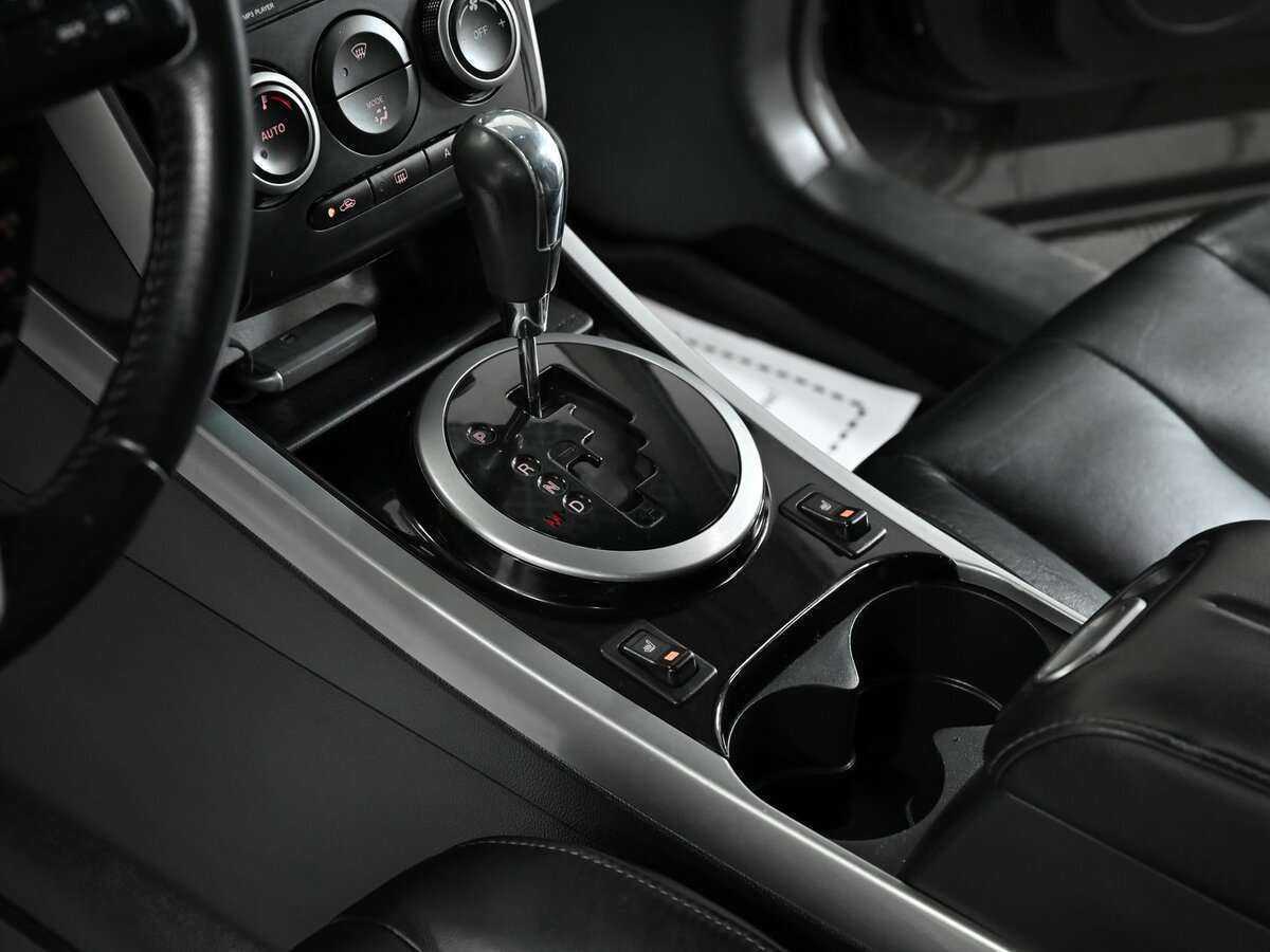 Mazda CX-7 с пробегом — 2010 год. Фото: #10