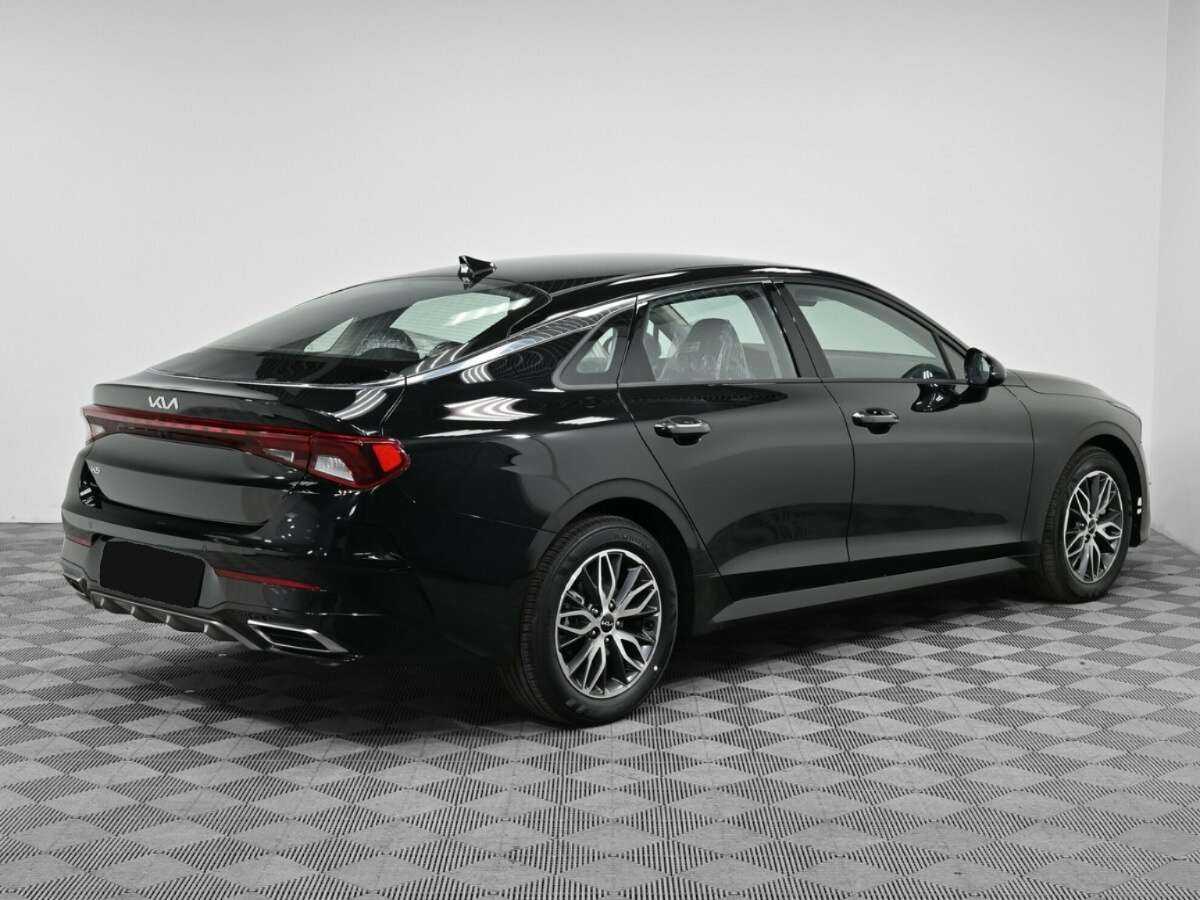 Kia K5 с пробегом — 2023 год. Фото: #1