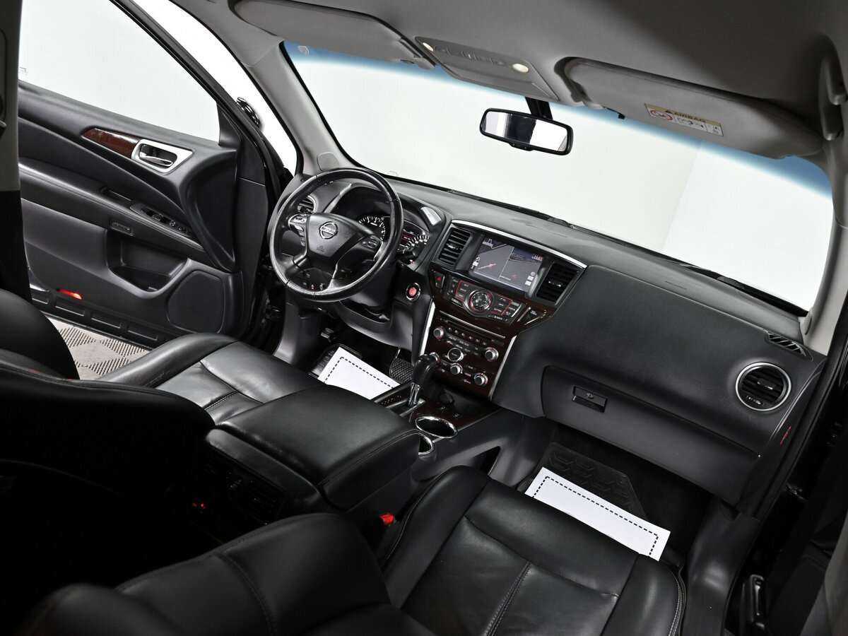 Nissan Pathfinder с пробегом — 2015 год. Фото: #4